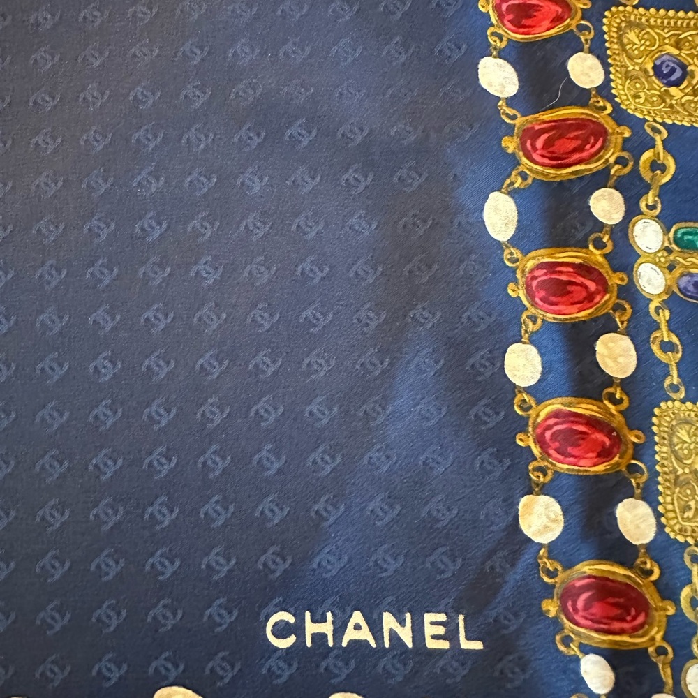 CHANEL Silk Chain Color Stone Scarf Navy Blue CC Coco Mark Logos COA w/ Box - Picture 12 of 14